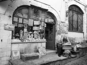 CALL FOR APPLICATION per partecipare al BASHKË ART CAMP