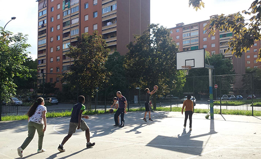 Le storie di Co City: Il campo da basket su cui si gioca il rilancio di Corso Taranto